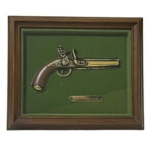 Flintlock 1976 Intercraft Corp. Walnut Finish Frame Plastic Green Background Vtg